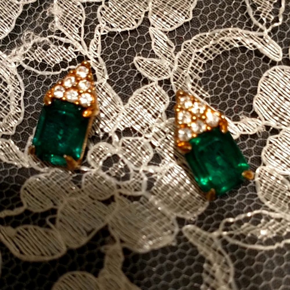Vintage Monet earrings. 35 years old.